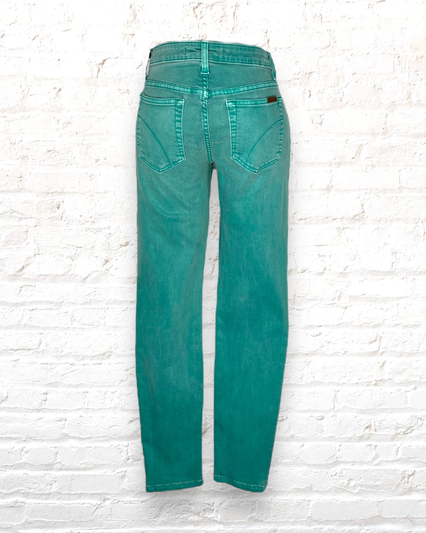 Joe's Jeans /  Skinny Ankle / 27x29