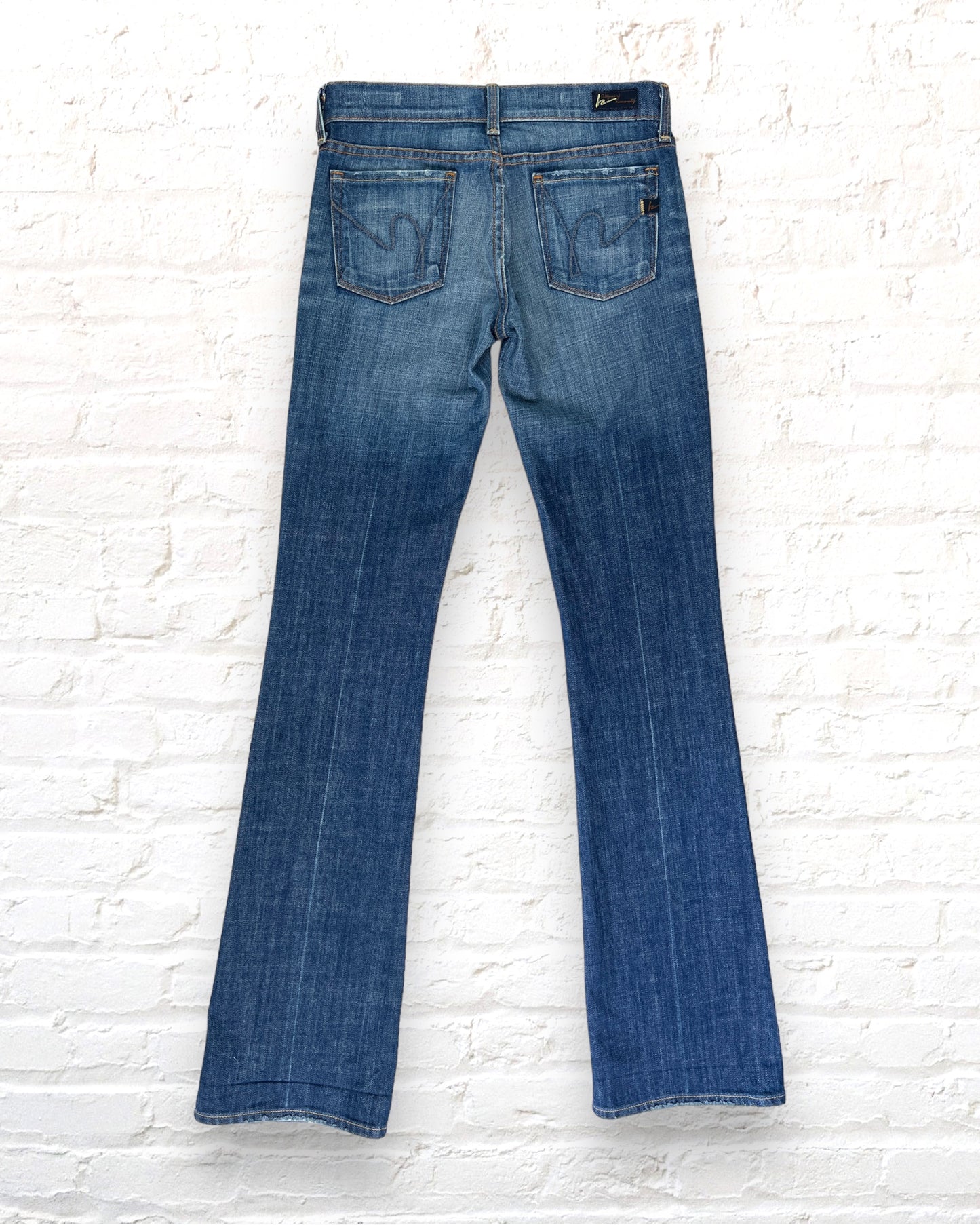 Citizens of Humanity / Kelly #001 / 24x35