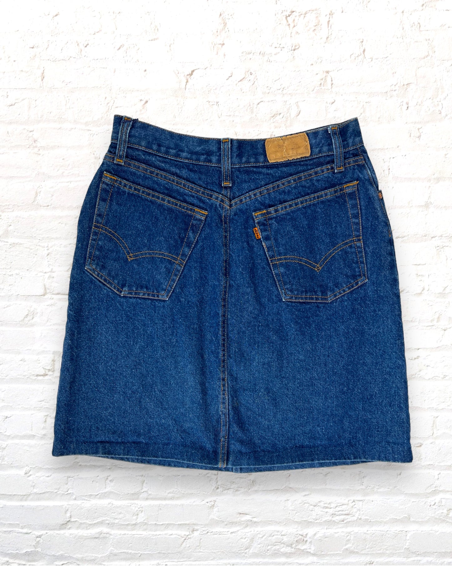 Levi's  / High Waist Orange Tab / 31- Unmarked- See measurements