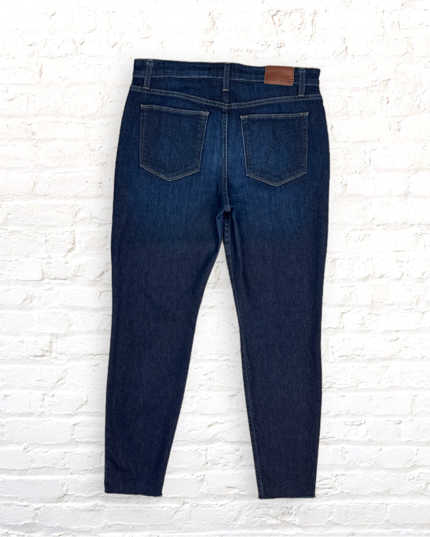 Joe's Jeans / The Charlie / 31x28