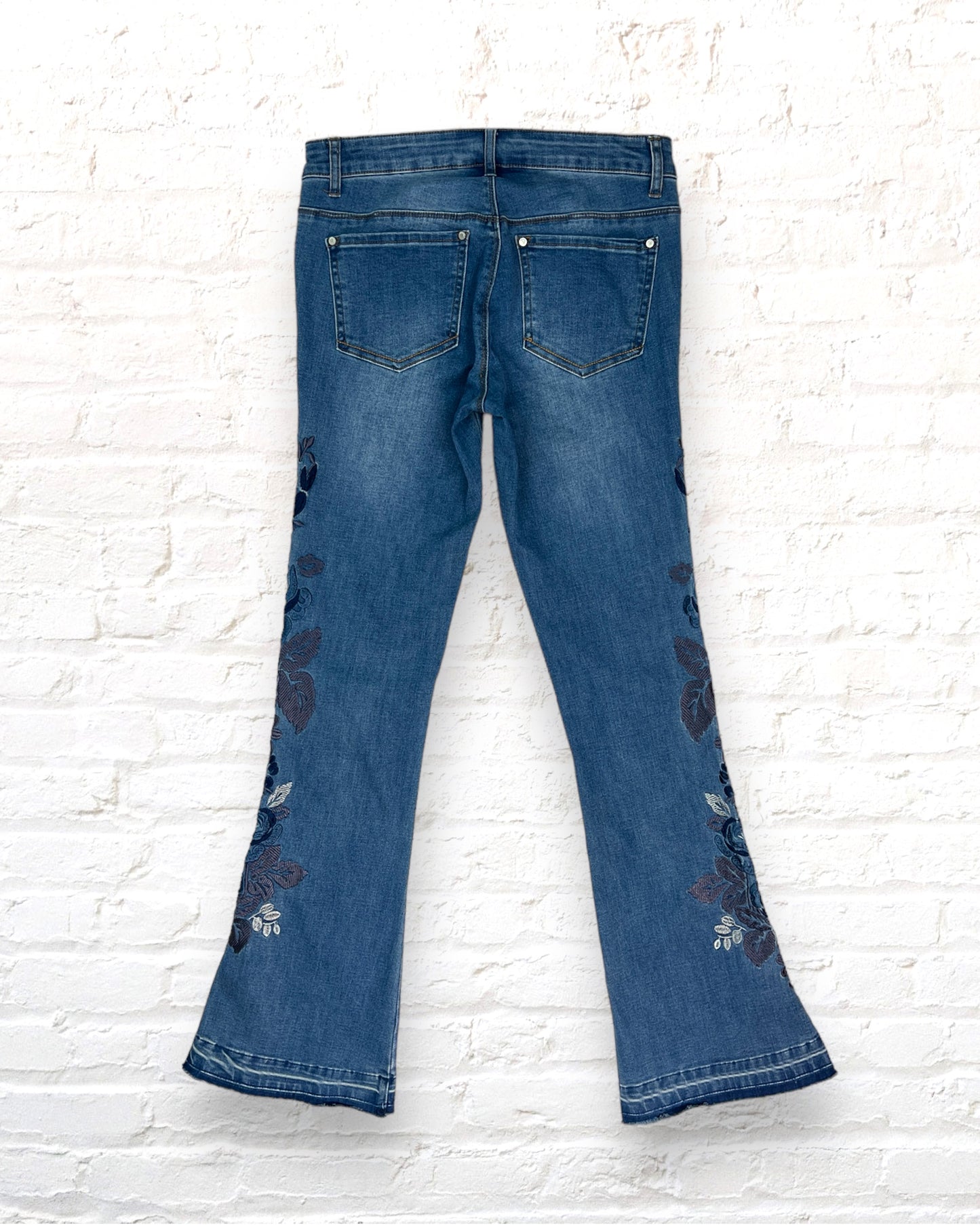 Philosophy / Flare  / 27x33