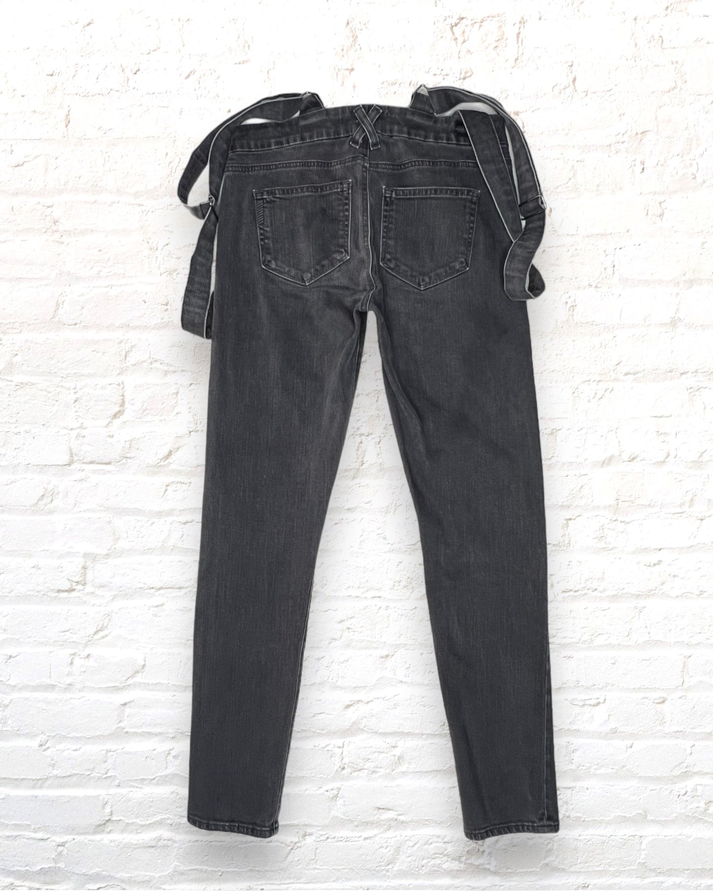 Paige / Overalls / 25x30