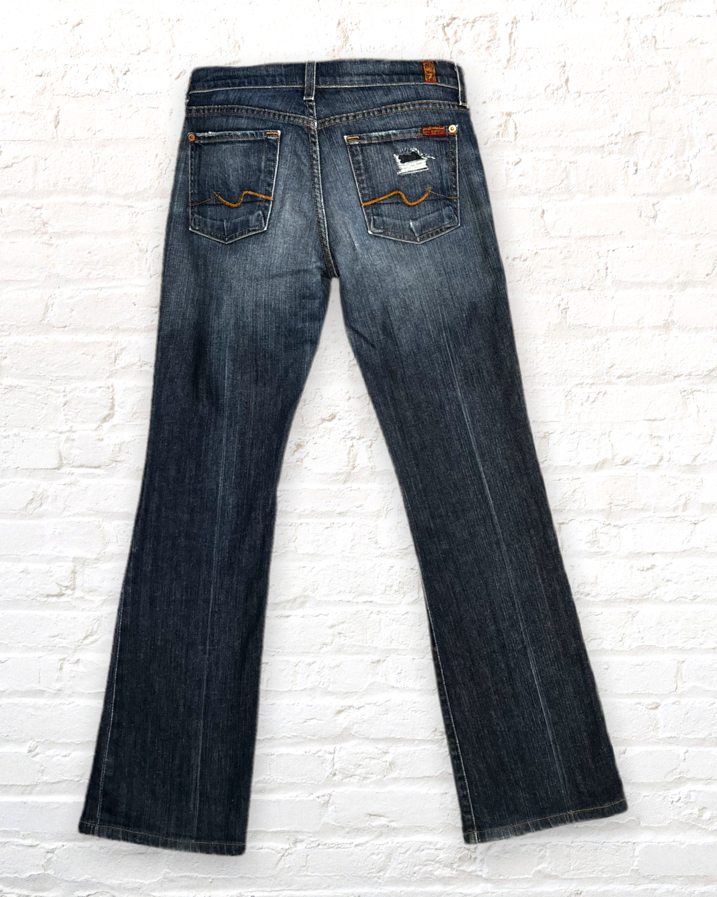 7 for all Mankind / Bootcut / 27x31