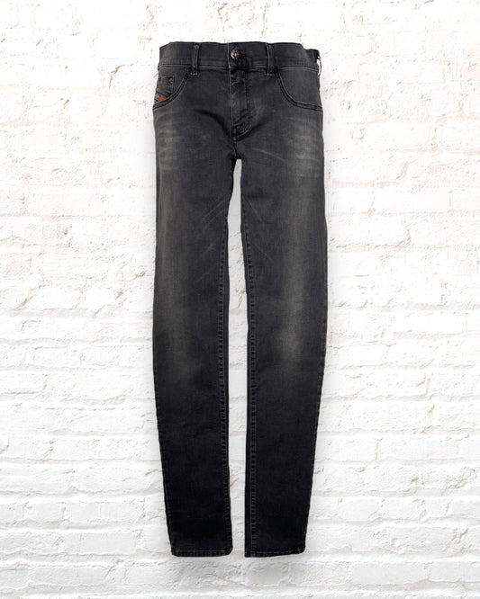 Diesel / Livier / 31x35