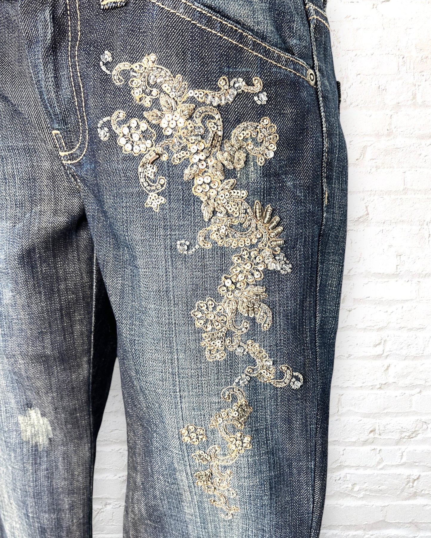 Elie Tahari / Bootcut / 25x33