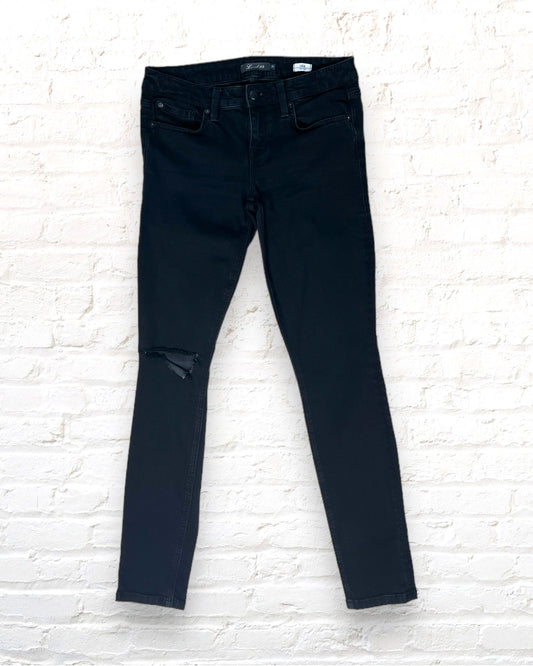 Level 99 / Liza Skinny / 27x30