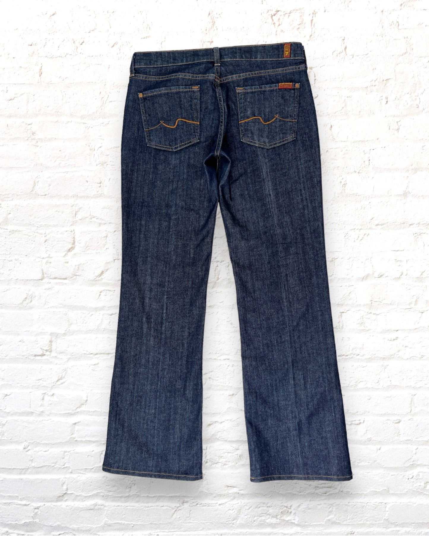 7 For All Mankind / Bootcut / 30x31