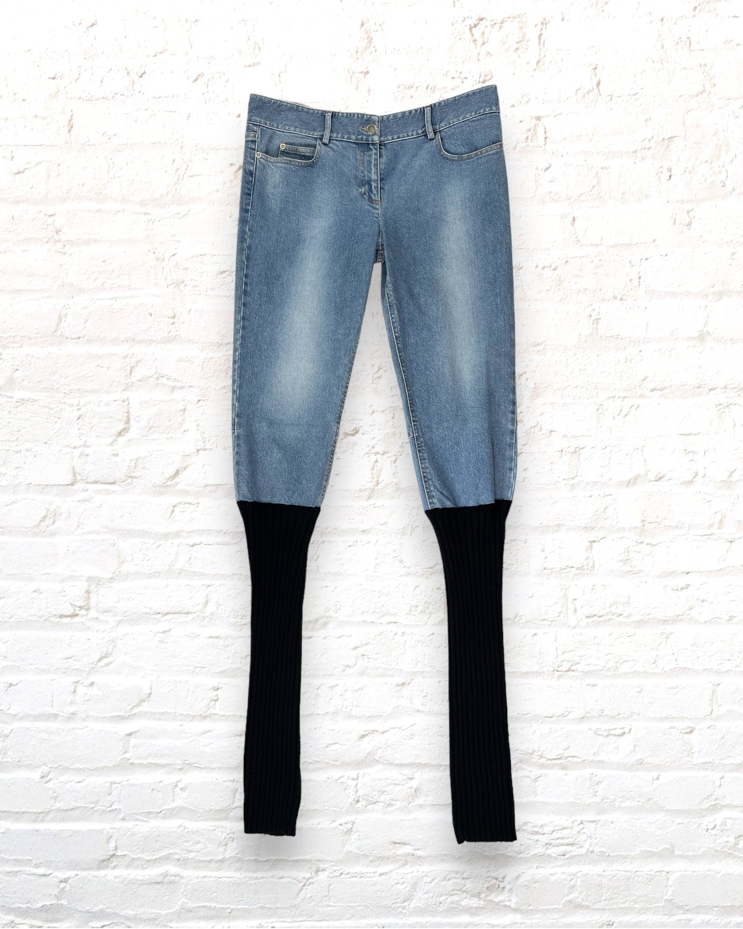 Alice + Olivia / Built in Leggings / 30x40